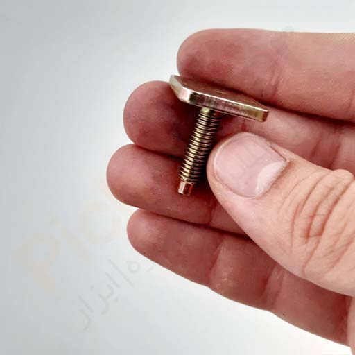 ⚙️ پیچ و مهره خودرو  – اتصال دقیق و بادوام